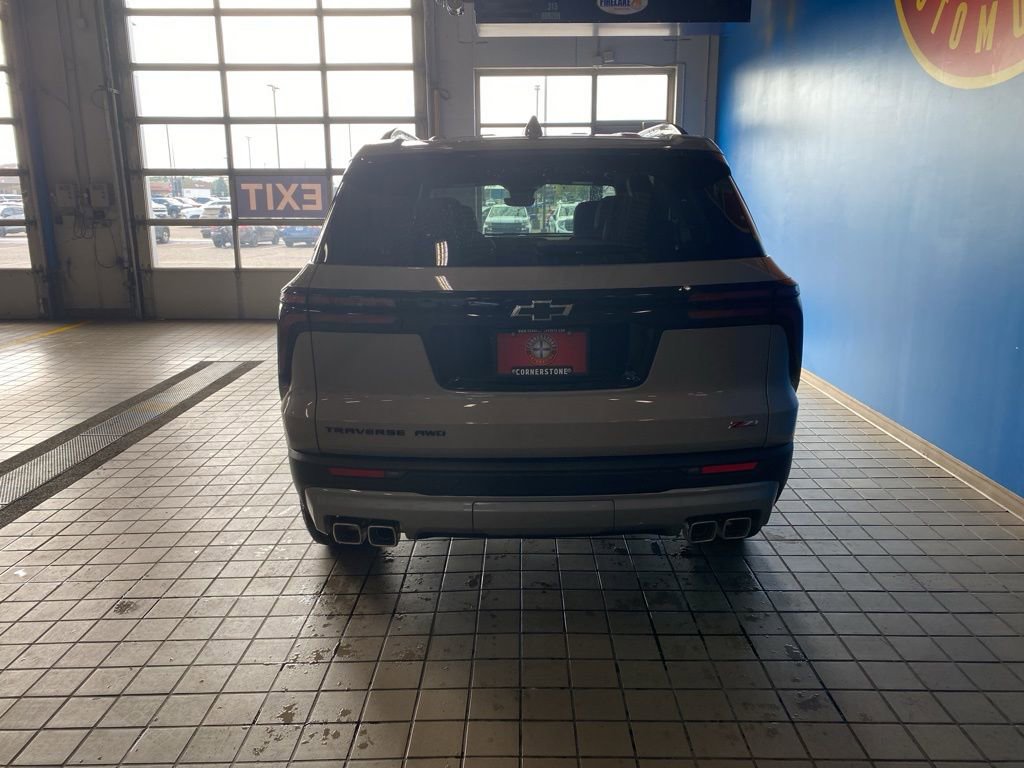 2026 Chevrolet Traverse Z71 photo 14