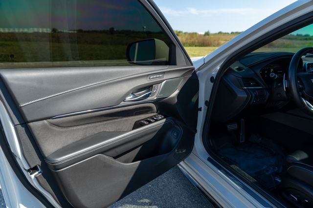 2023 Cadillac CT4 photo 18