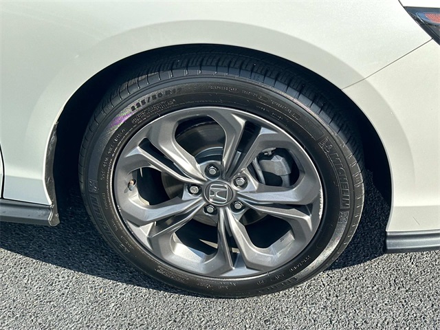 2023 Honda Accord EX photo 12