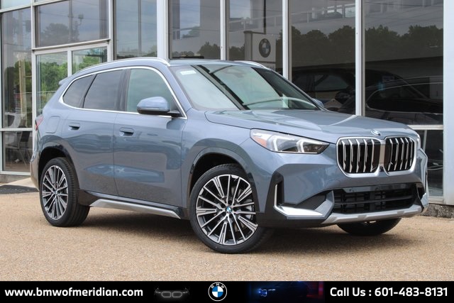 New 2025  BMW xDrive28i image 1