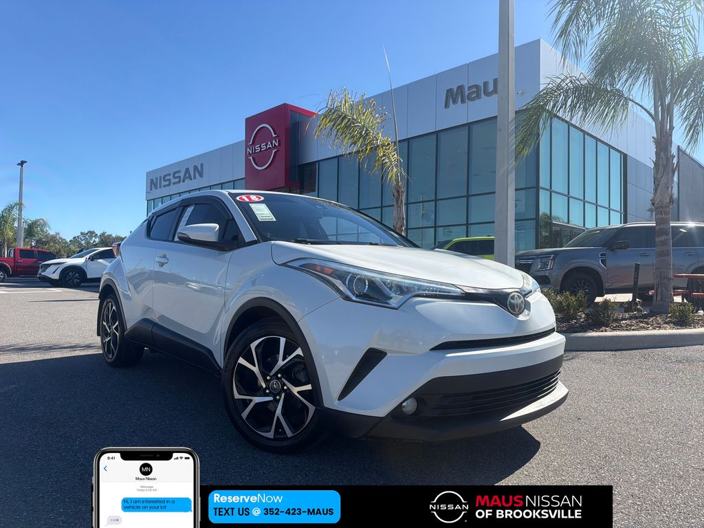 2018 Toyota C-HR XLE Premium's photo