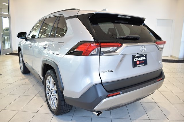 2024 Toyota RAV4 Limited photo 6