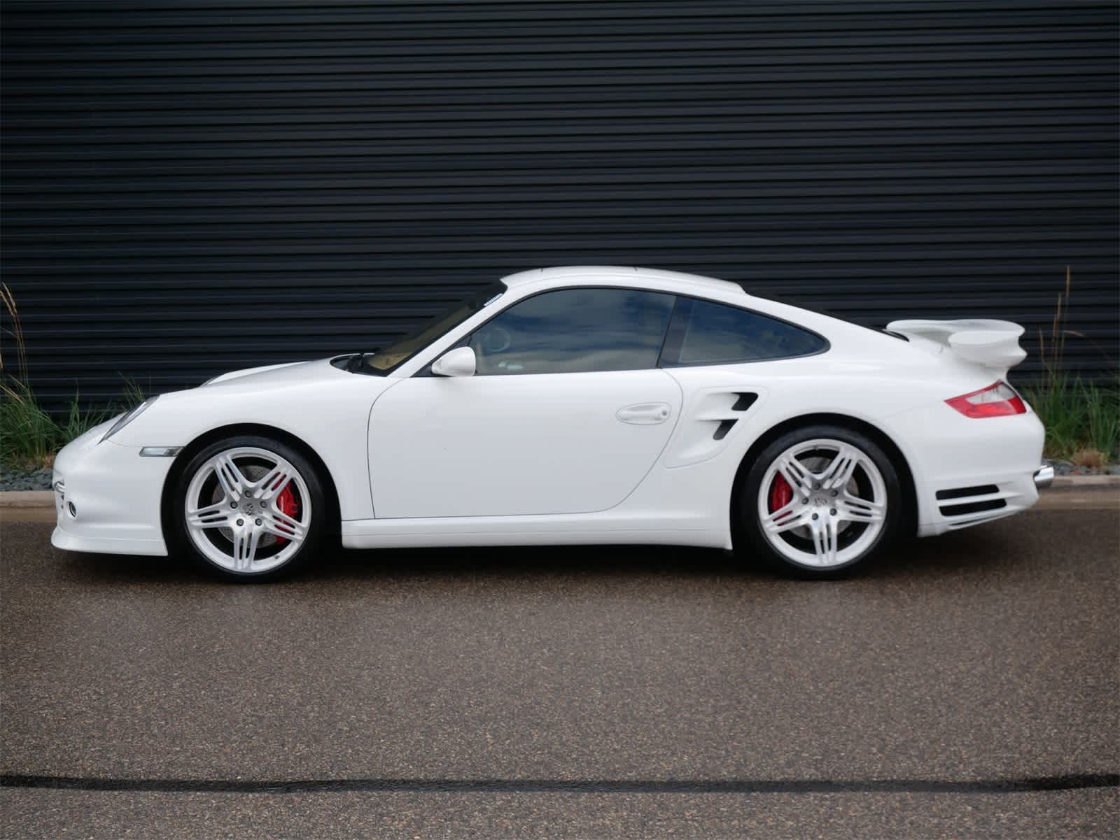 2008 Porsche 911 Turbo photo 2