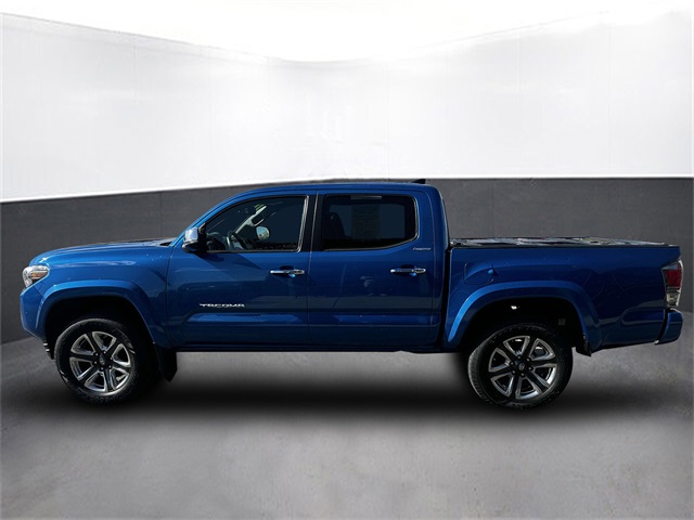 Used 2017 Toyota Tacoma Limited with VIN 3TMGZ5AN5HM080500 for sale in Kansas City