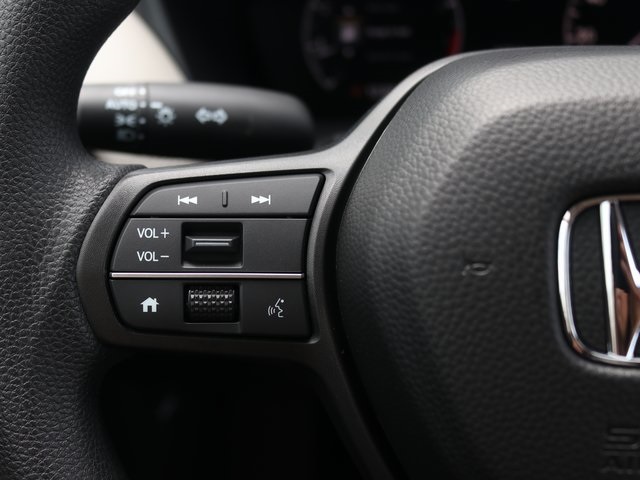 2026 Honda HR-V LX photo 14