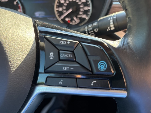 2019 Nissan Altima 2.5 Platinum photo 18