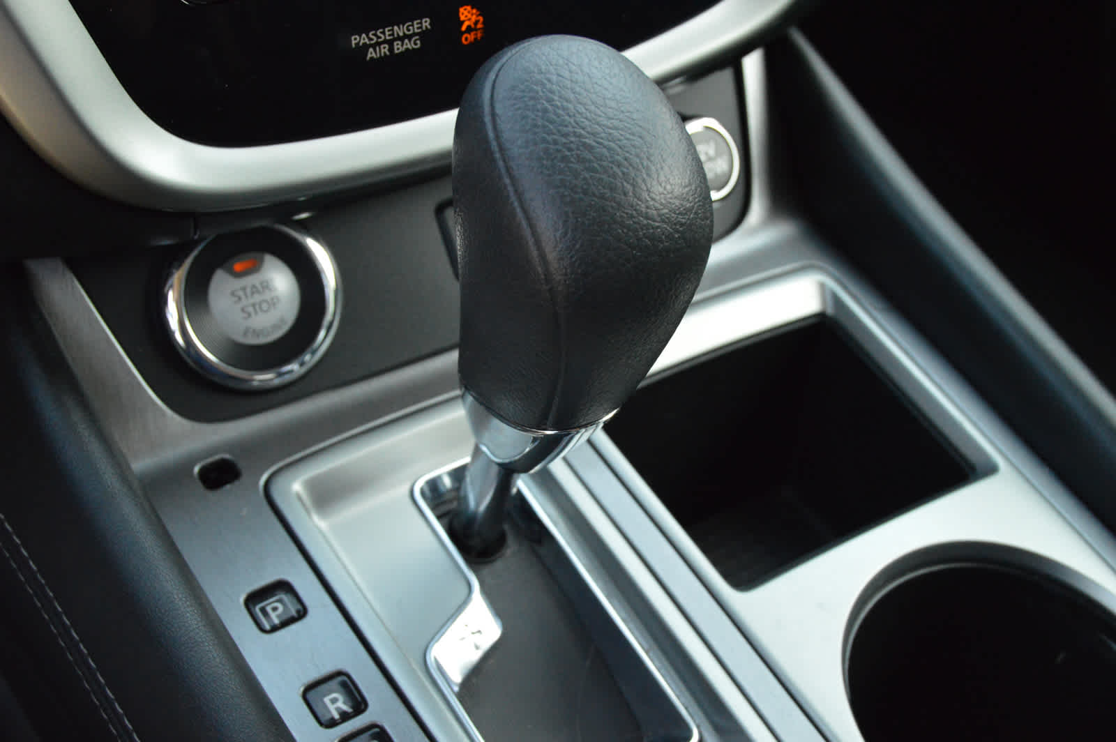 2020 Nissan Murano S photo 14