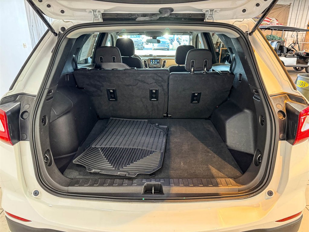 2019 Chevrolet Equinox LS photo 16