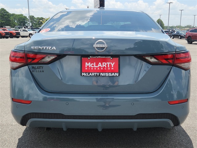 2025 Nissan Sentra SV photo 4