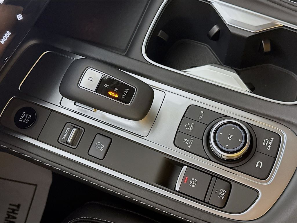 2026 Infiniti QX60 Luxe photo 18