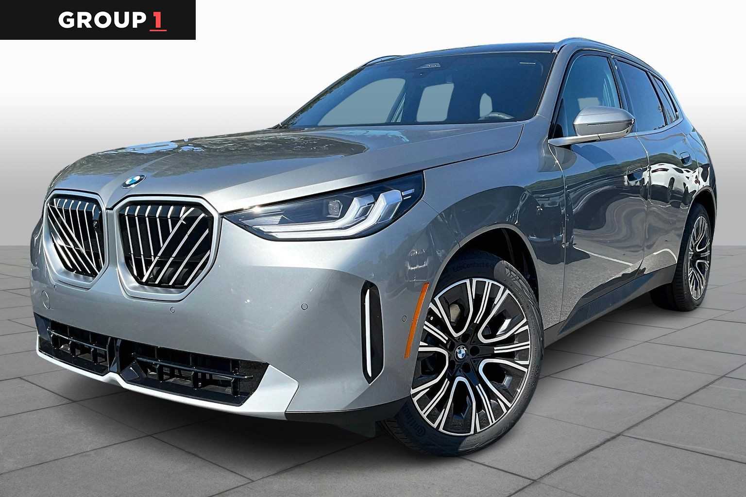 2026 BMW X3 30's photo