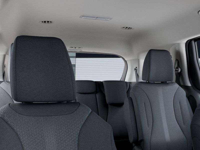 2026 Kia Carnival LX photo 31