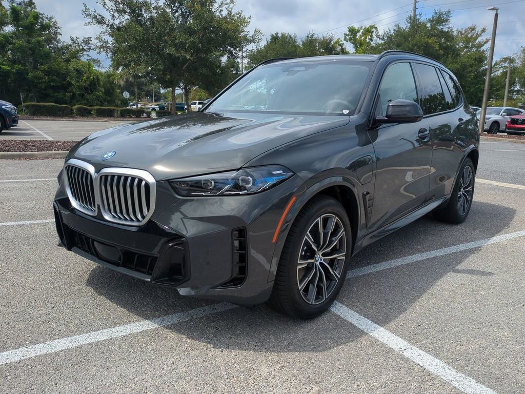 2026 Bmw X5 xDrive50e photo 2