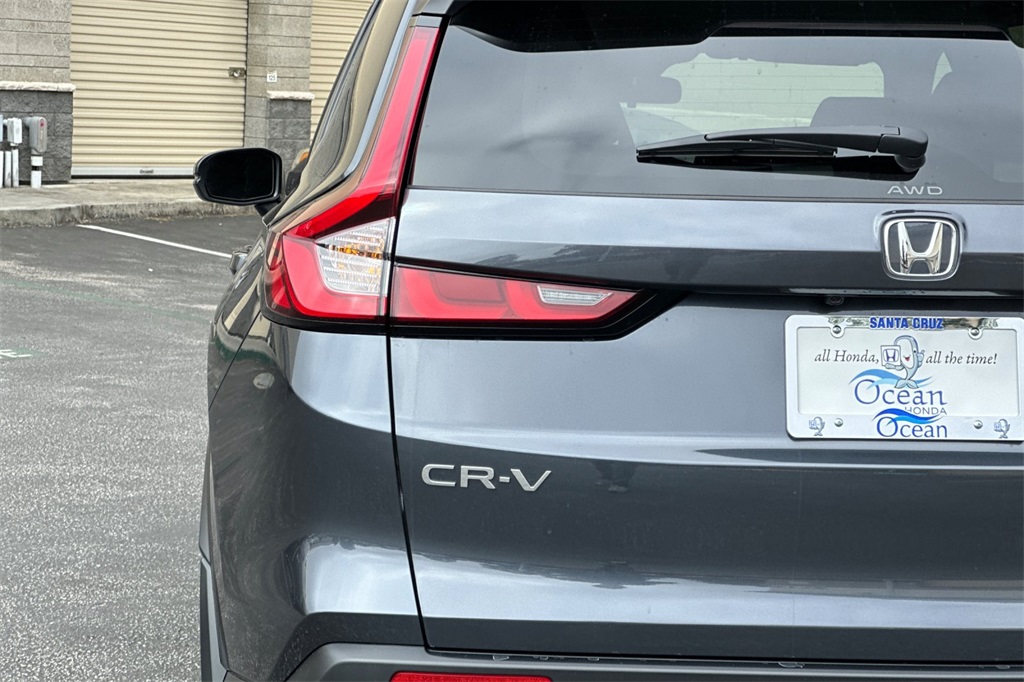 2025 Honda CR-V LX photo 25
