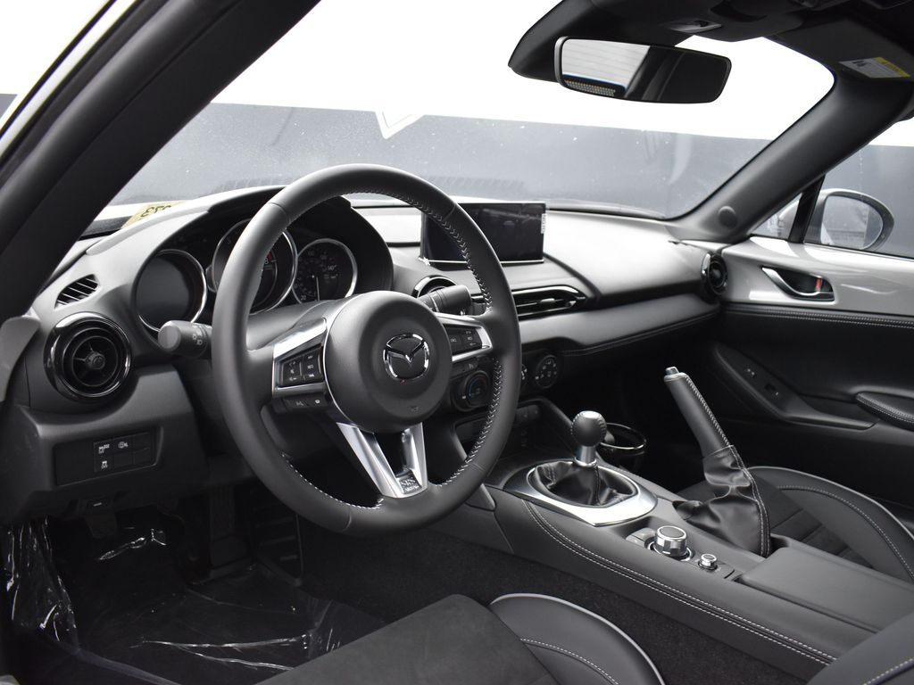 2025 Mazda MX-5 Miata Miata photo 11