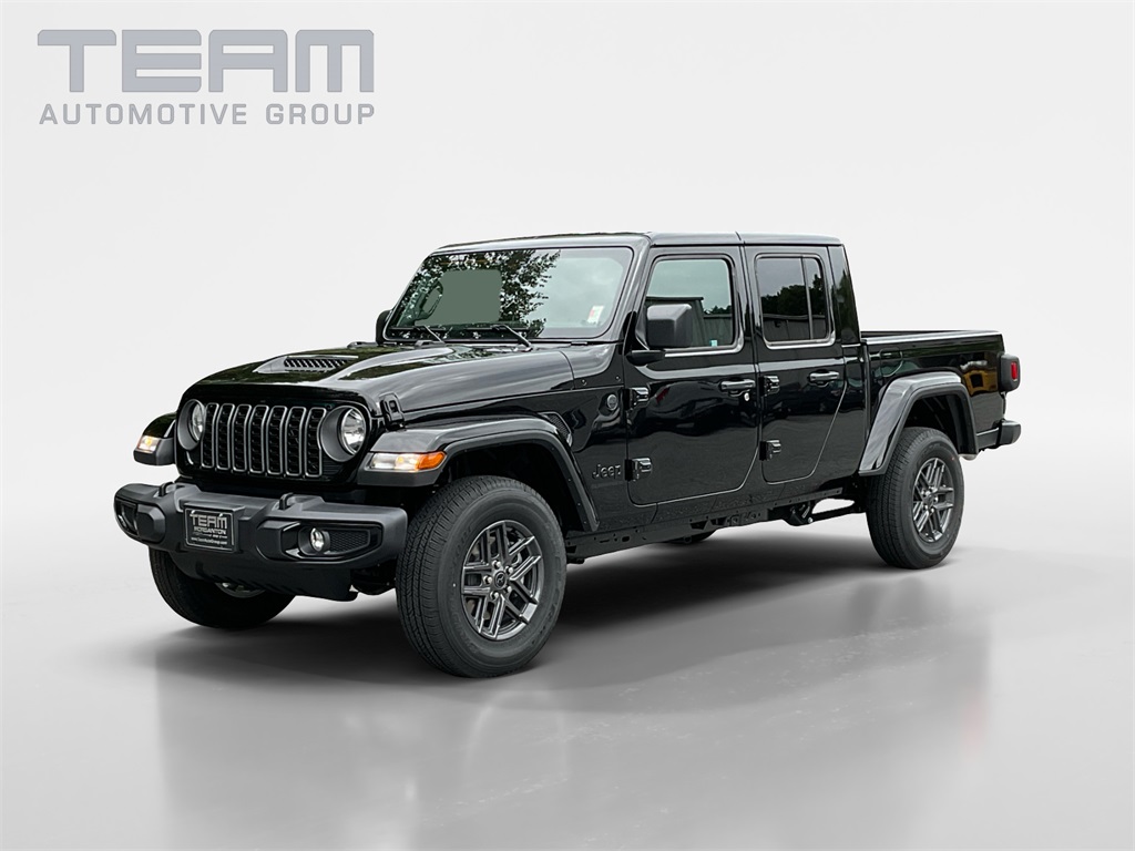 2025 Jeep Gladiator Sport S photo 3