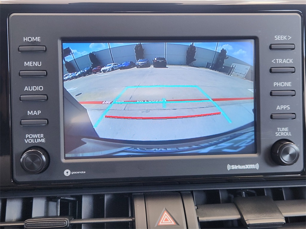 2021 Toyota RAV4 Hybrid XLE photo 11