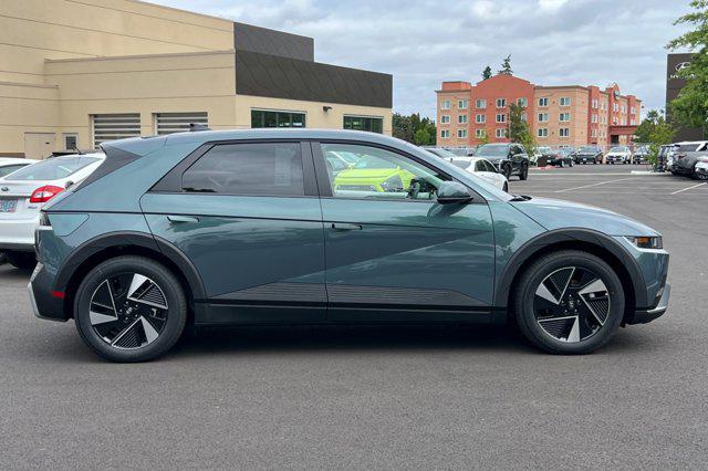 2025 Hyundai Ioniq 5 SE photo 4