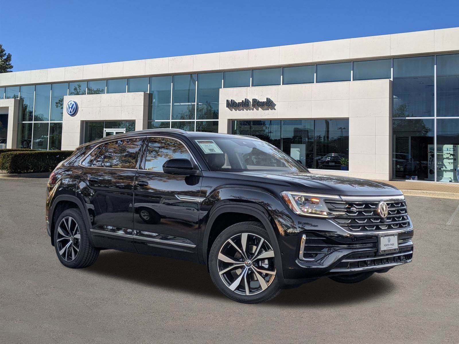 2026 Volkswagen Atlas Cross Sport SEL Premium R-LINE's photo