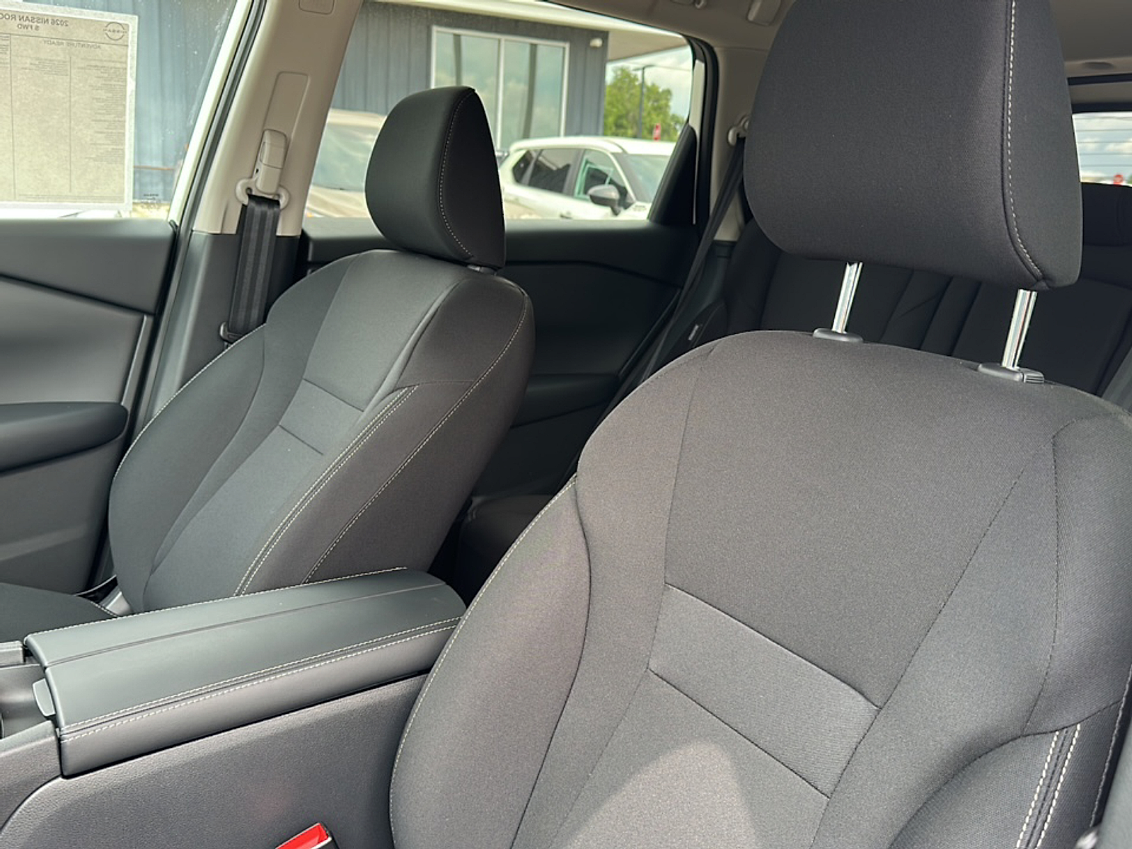 2026 Nissan Rogue S photo 4