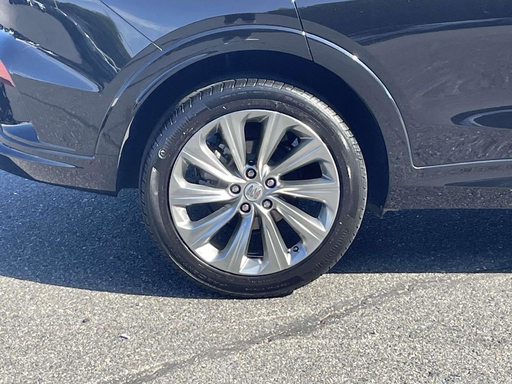 2024 Buick Envista Avenir photo 11