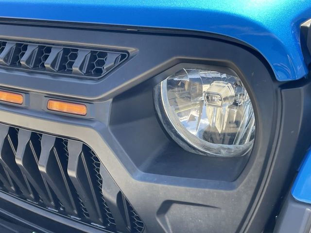 2021 Jeep Wrangler Unlimited Sahara photo 5