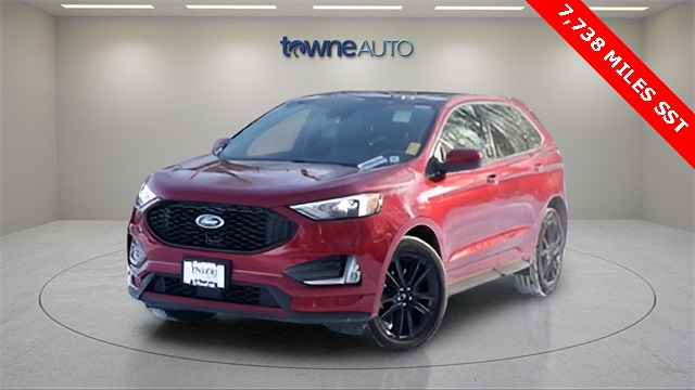 2022 Ford Edge ST-Line's photo