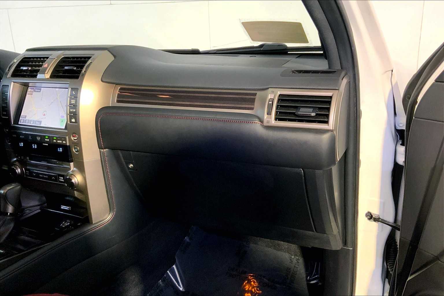 2021 Lexus GX 460 Premium photo 16