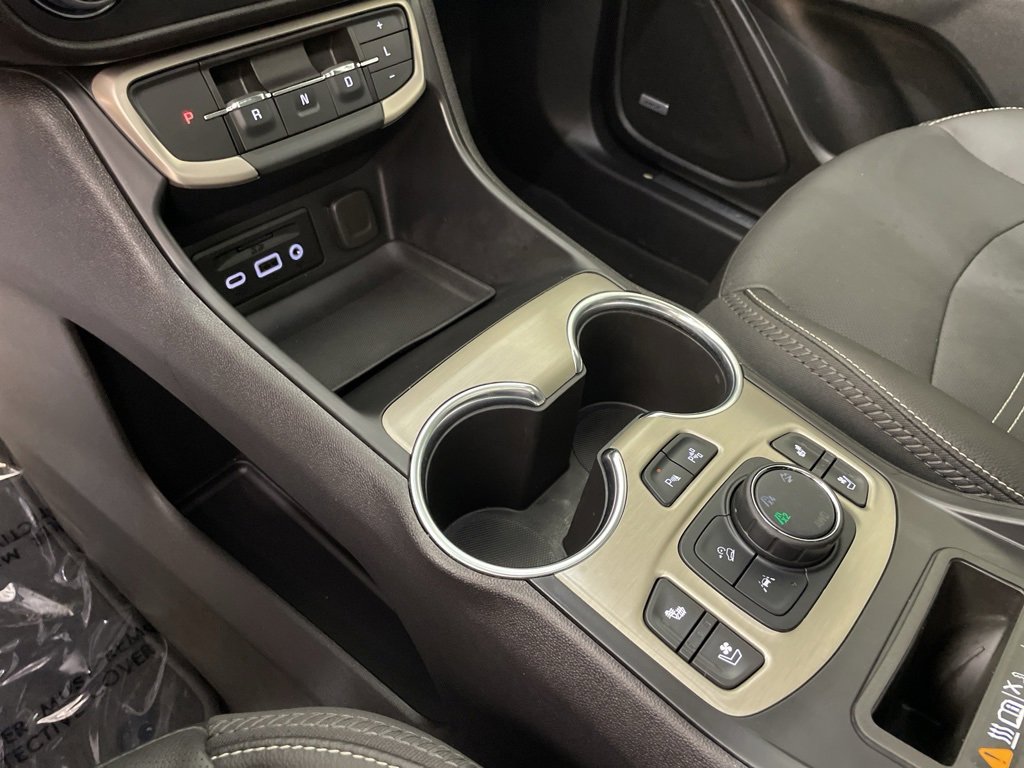 2024 Gmc Terrain Denali photo 29