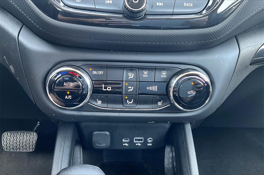 2023 Chevrolet Trailblazer LT photo 30