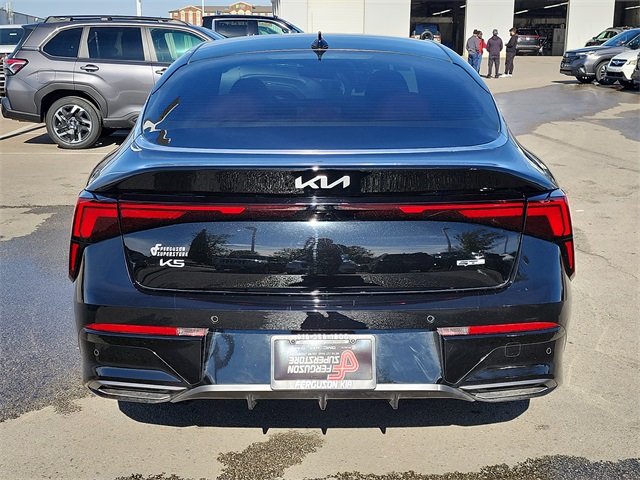 2025 Kia K5 GT-Line photo 3
