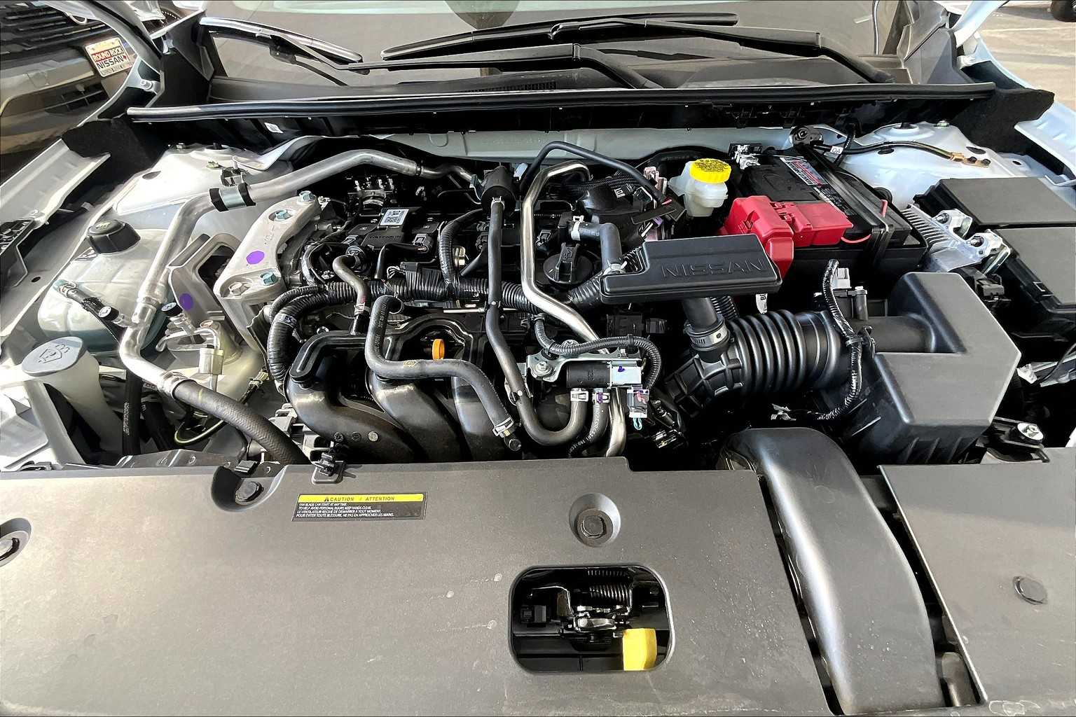 2025 Nissan Sentra S photo 14
