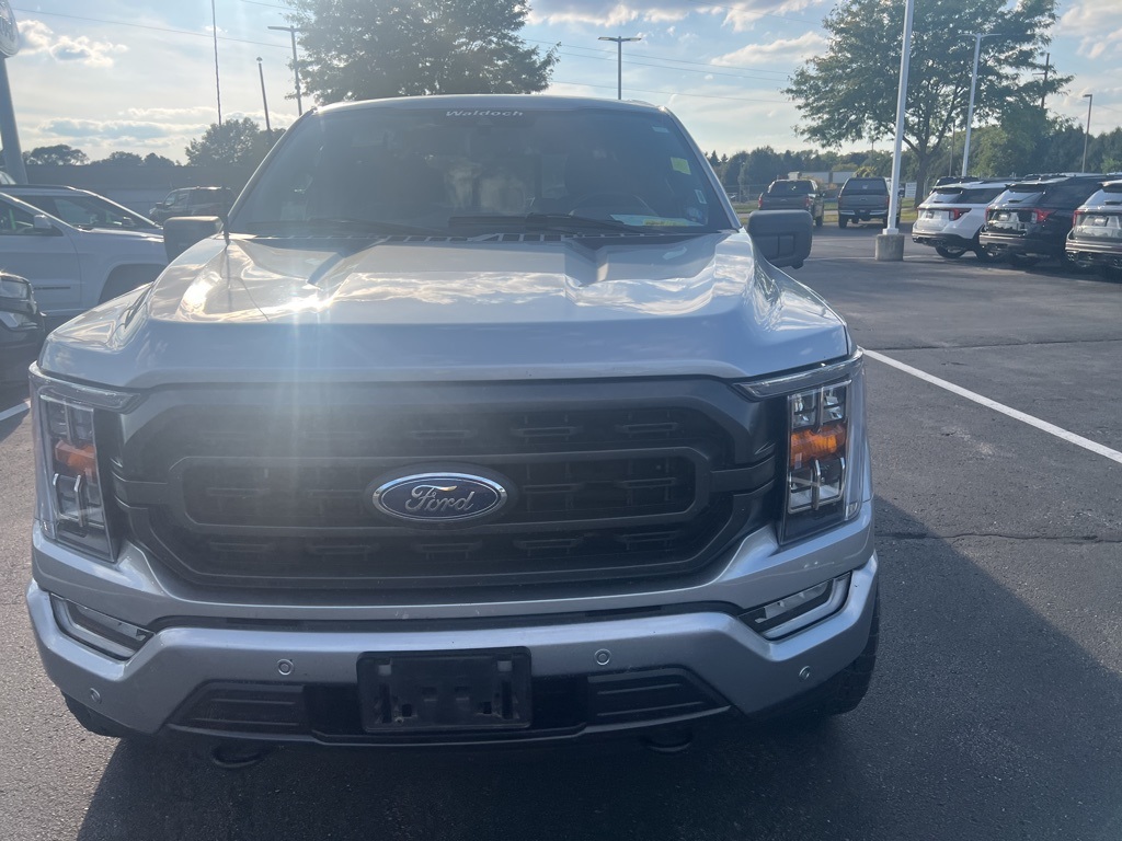 2021 Ford F-150 XLT photo 17