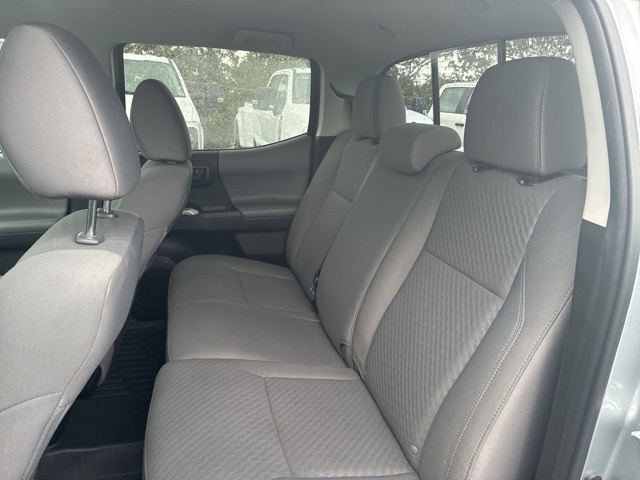 2023 Toyota Tacoma 4x4 SR5 photo 7