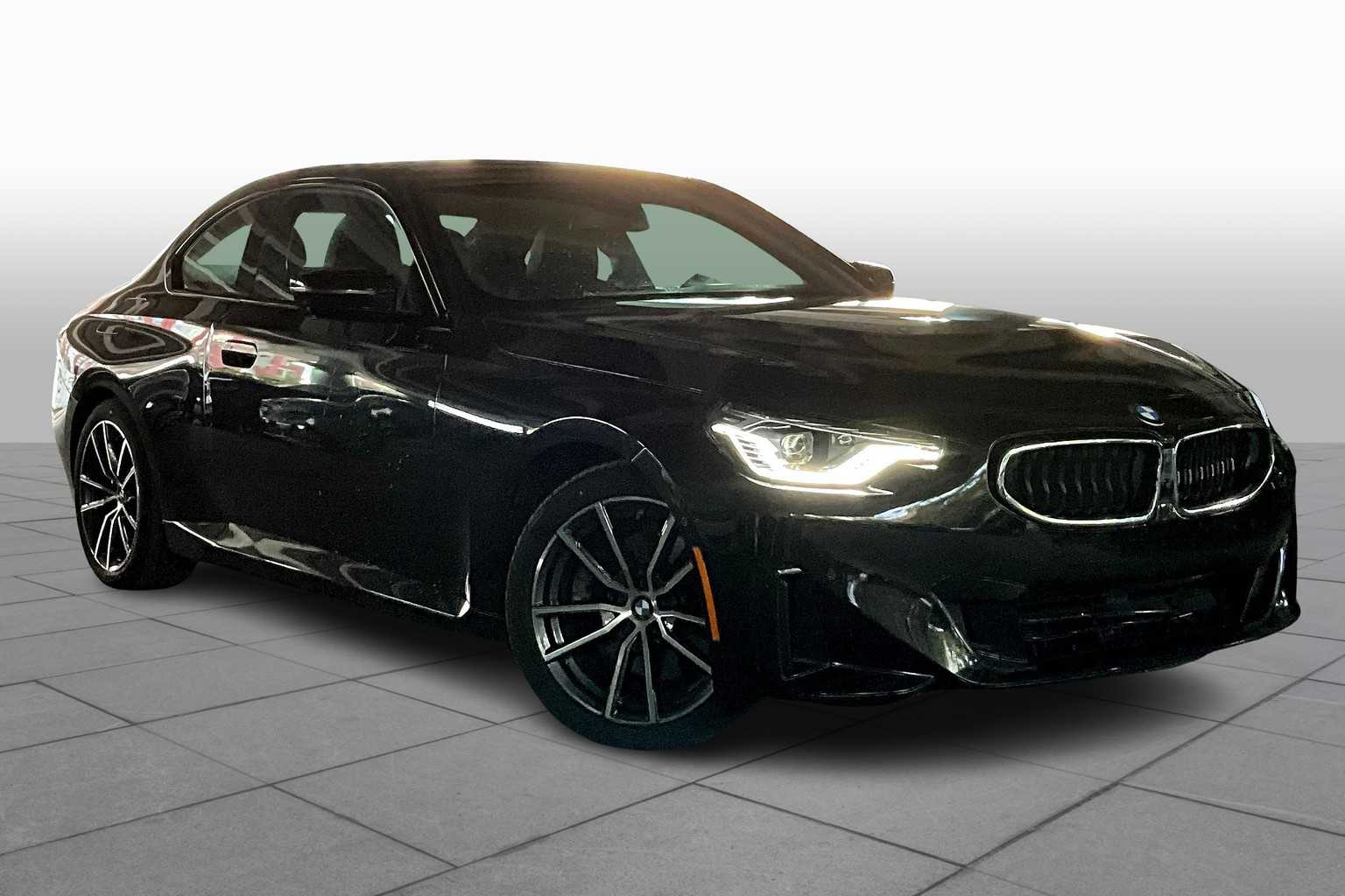 2024 Bmw 230i photo 2