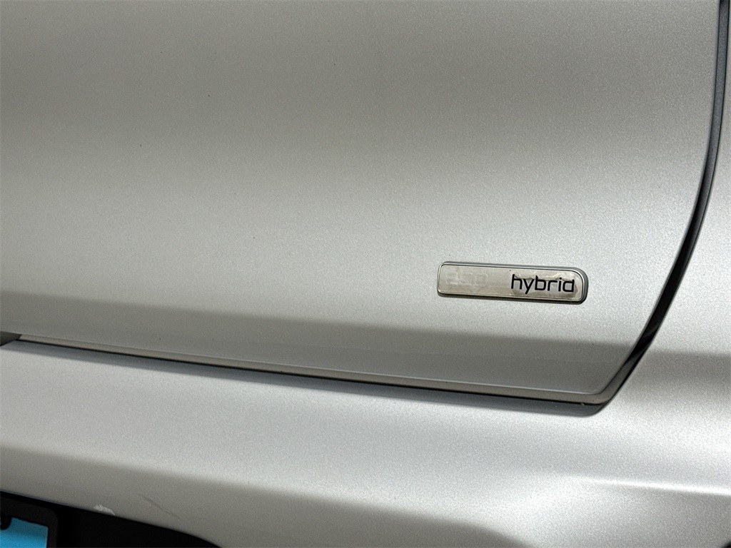 2021 Kia Niro LX photo 18