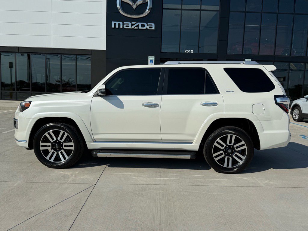 2022 Toyota 4Runner Limited photo 4