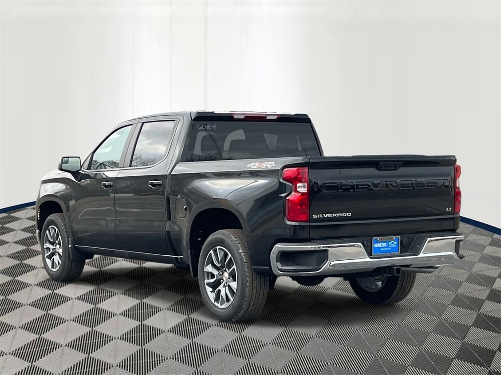 2026 Chevrolet Silverado 1500 LT photo 4