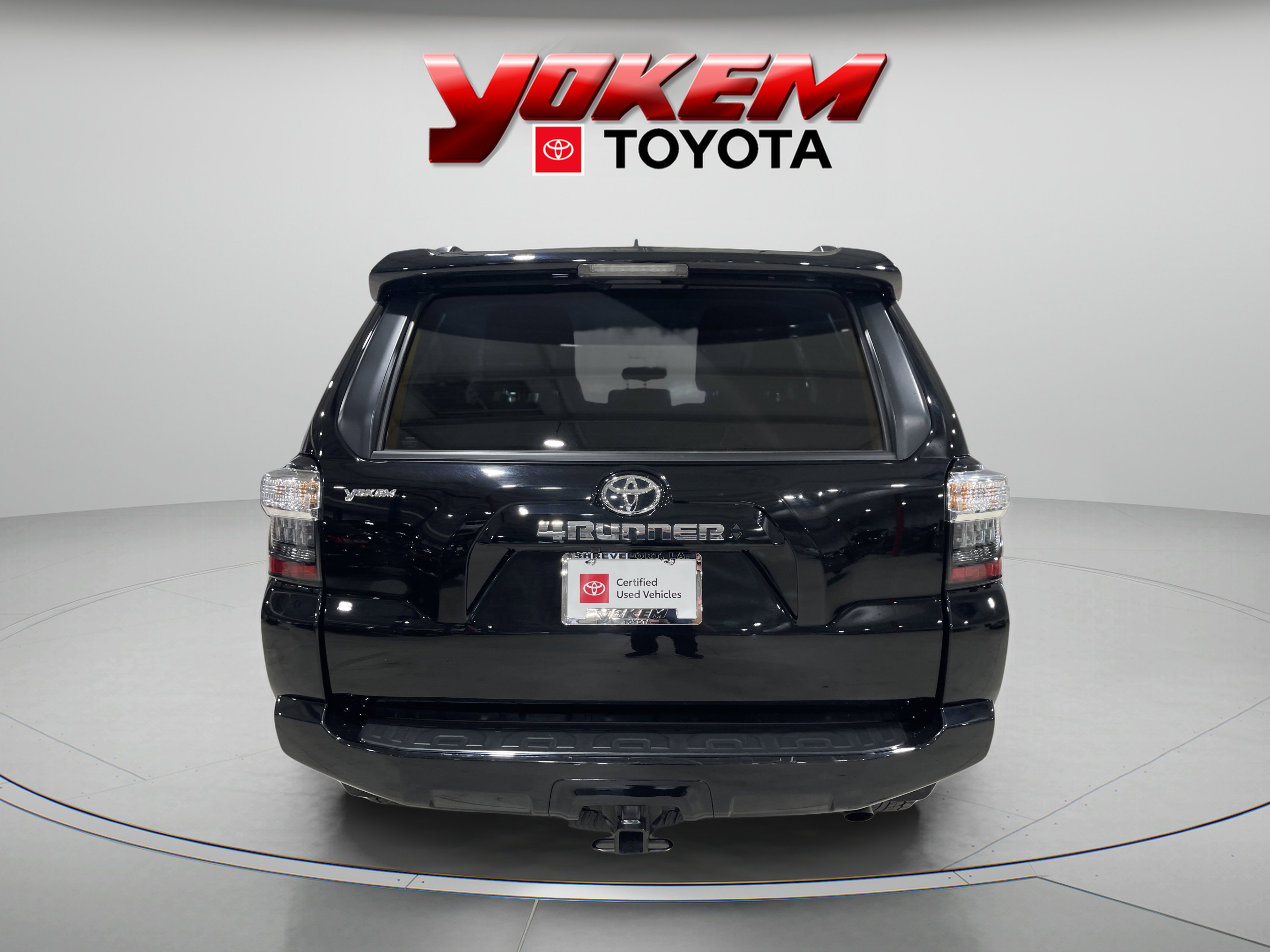 2024 Toyota 4Runner SR5 photo 3