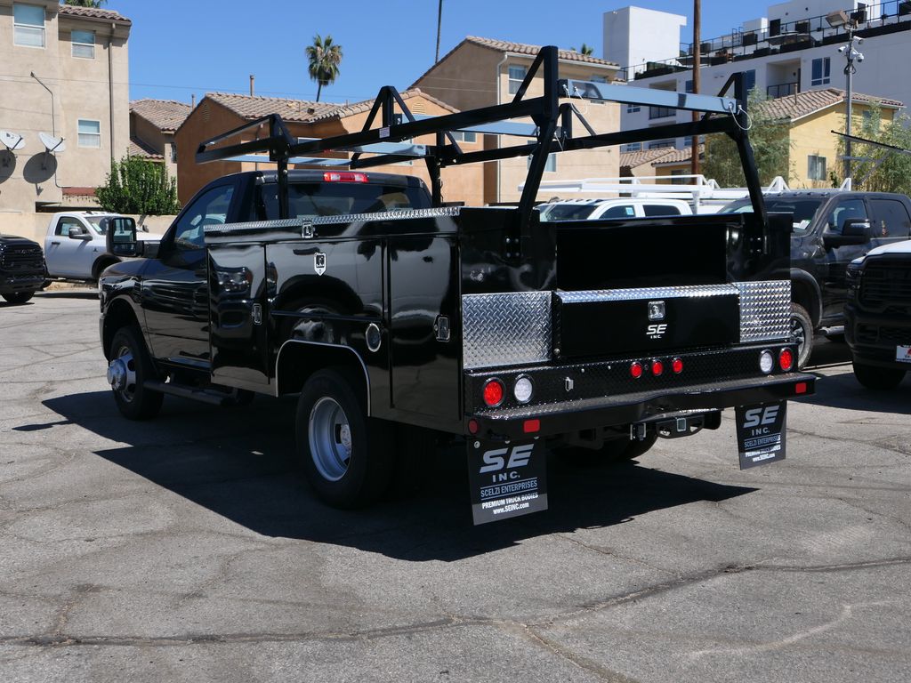 2024 Ram 3500 Tradesman SLT photo 6