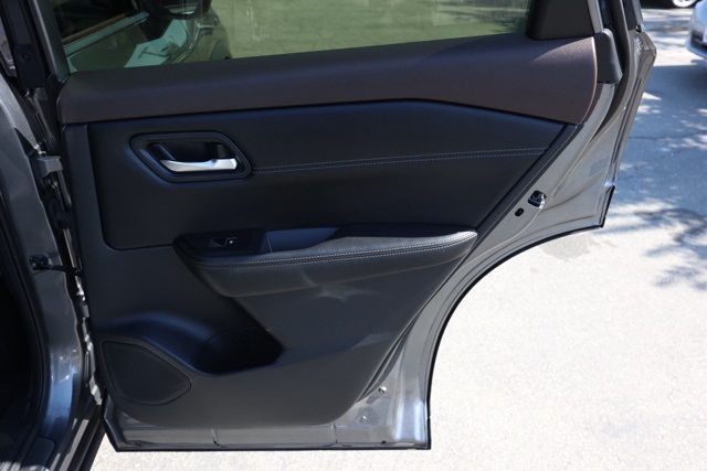 2023 Nissan Rogue SL photo 15