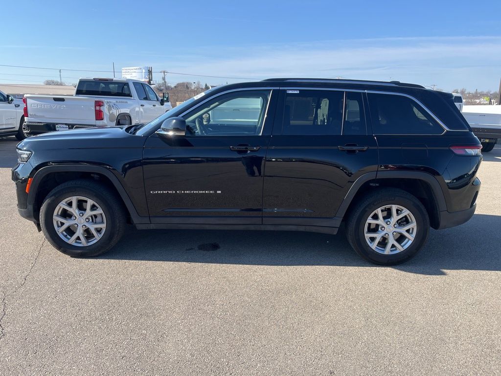 2023 Jeep Grand Cherokee Limited photo 6