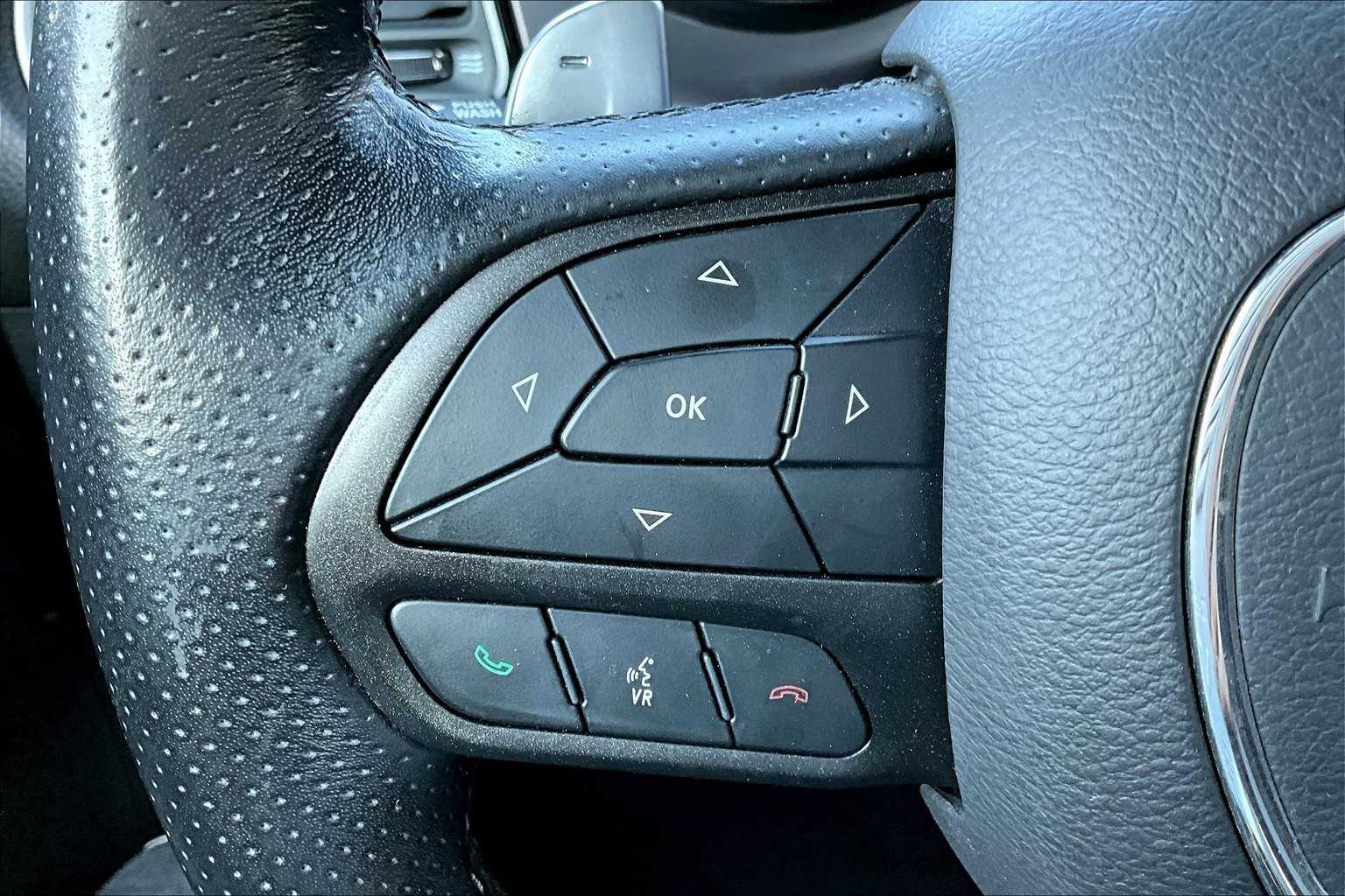 2022 Dodge Challenger R/T photo 20