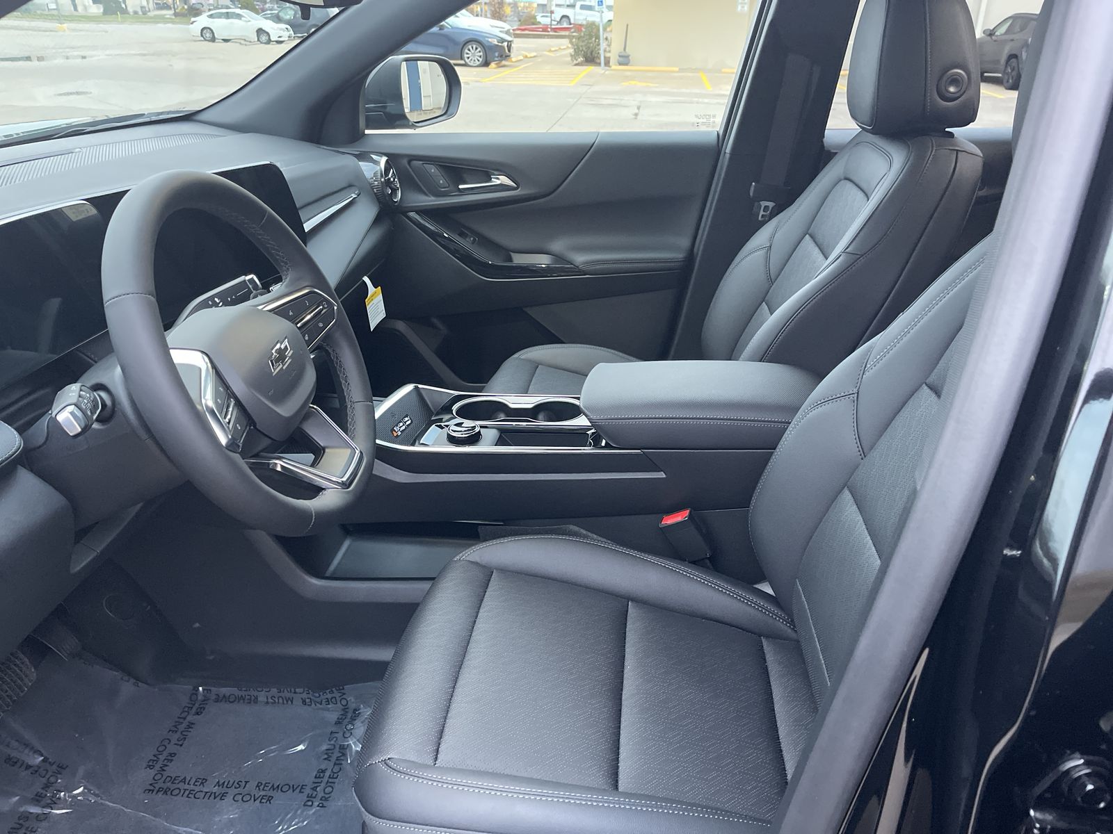 2026 Chevrolet Equinox LT photo 2