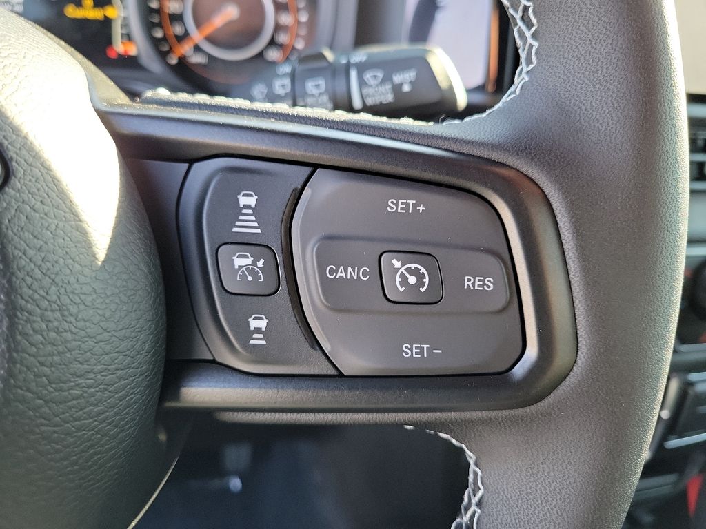 2025 Jeep Wrangler Sport S photo 5