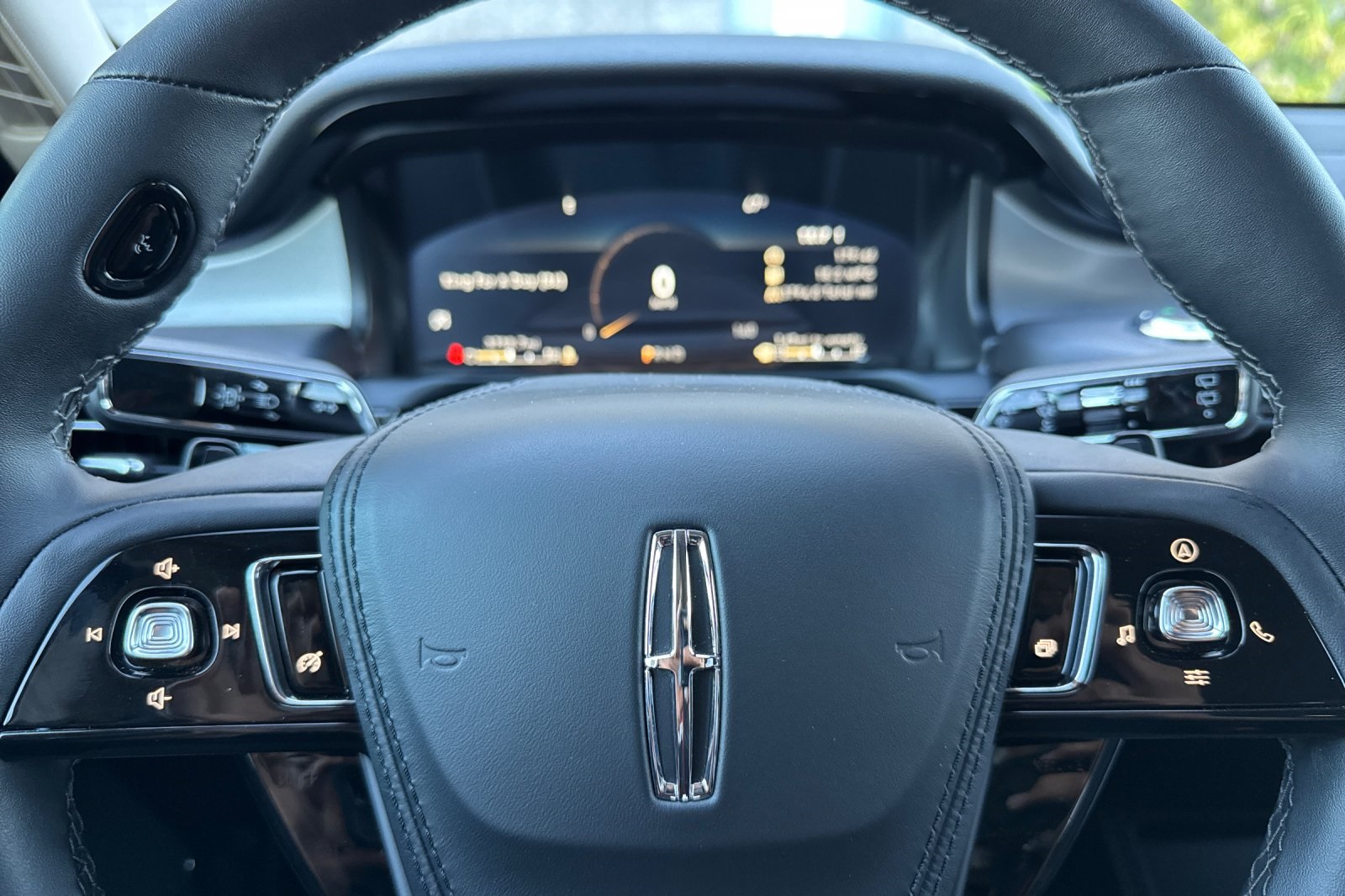 2024 Lincoln Aviator photo 26