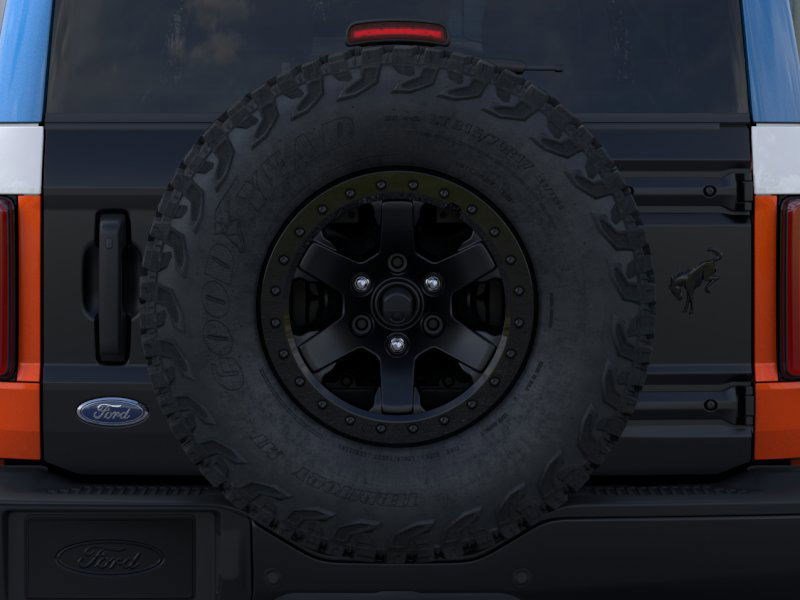 2025 Ford Bronco First Edition photo 24