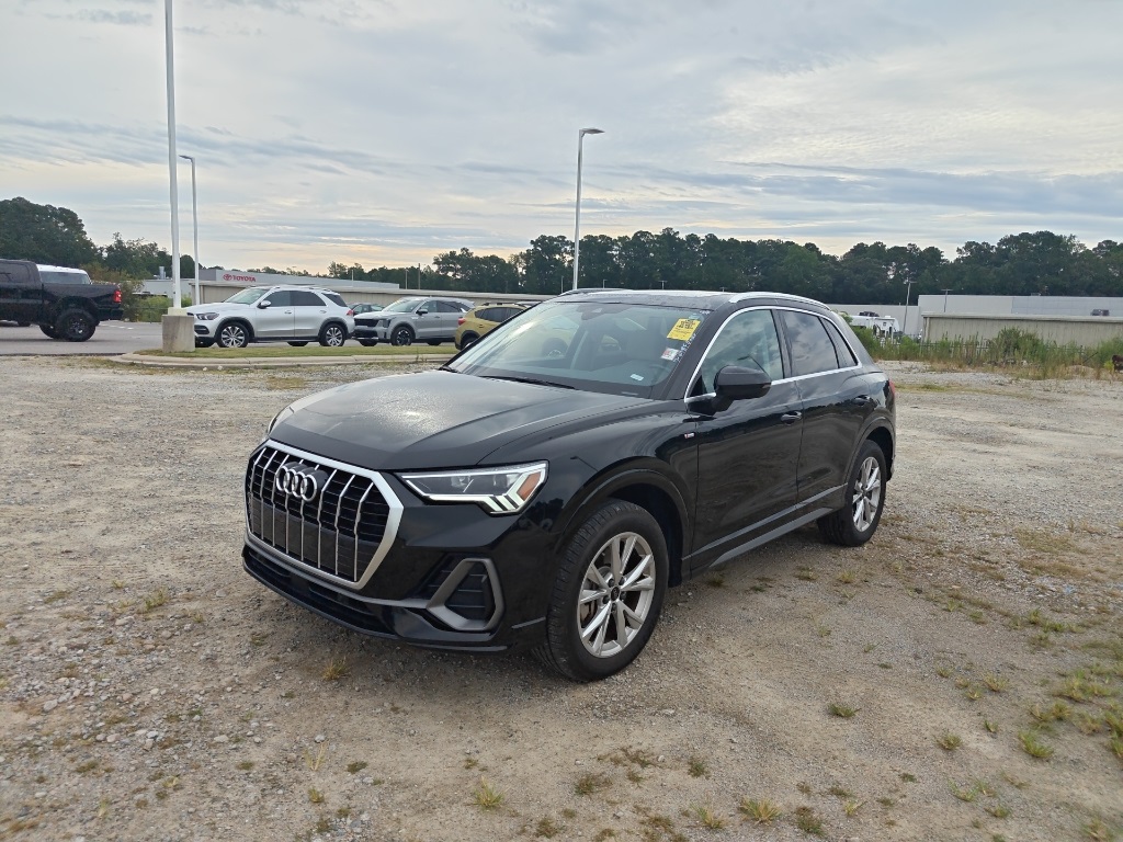 2024 Audi Q3 Premium S line photo 3
