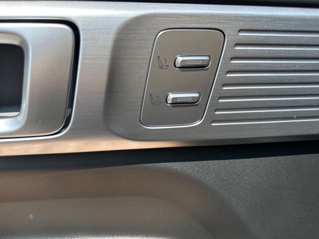 2026 Hyundai Santa Fe Limited photo 7
