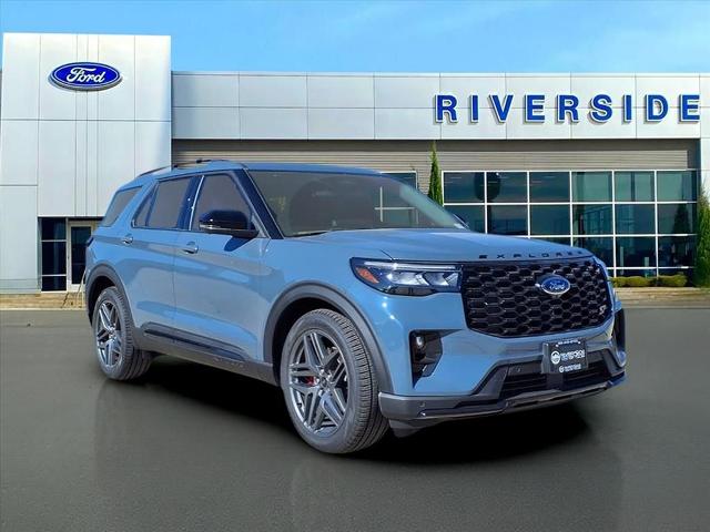 2025 Ford Explorer ST's photo